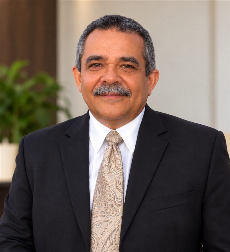 Retrato del MSc. Alejandro José Velásquez Luzardo